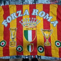 Bandiera e sciarpe Roma campione d'italia 1983