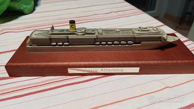 Modellino nave costa Atlantica