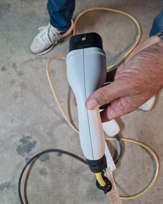 caricatore auto elettrica x casa