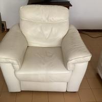 Poltrona in pelle elettrica
