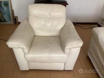 Poltrona in pelle elettrica