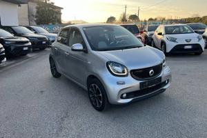 SMART ForFour 70 1.0 Passion