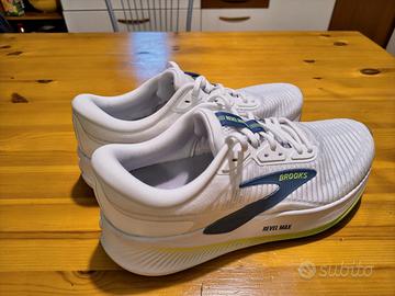 scarpe running Brooks Revel max