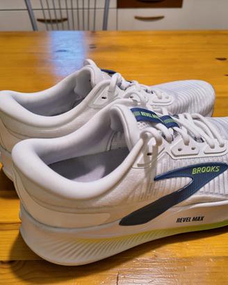 scarpe running Brooks Revel max