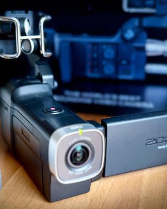 VIDEOCAMERA ZOOM Q8 con memoria Extreme Pro 64 gb.