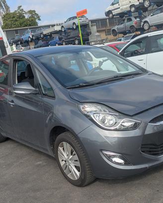 HYUNDAI i20 2010-2015 1.4 Benzina 5 Porte