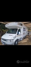 Camper mansardato Mobilvetta Icaro S10