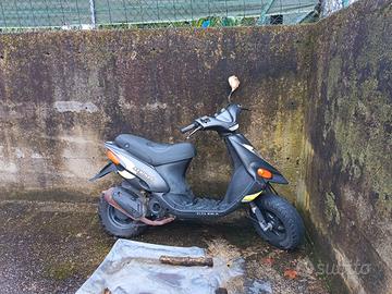 SCOOTER piaggio GILERA 