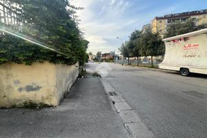 DEPOSITO A MELITO DI NAPOLI