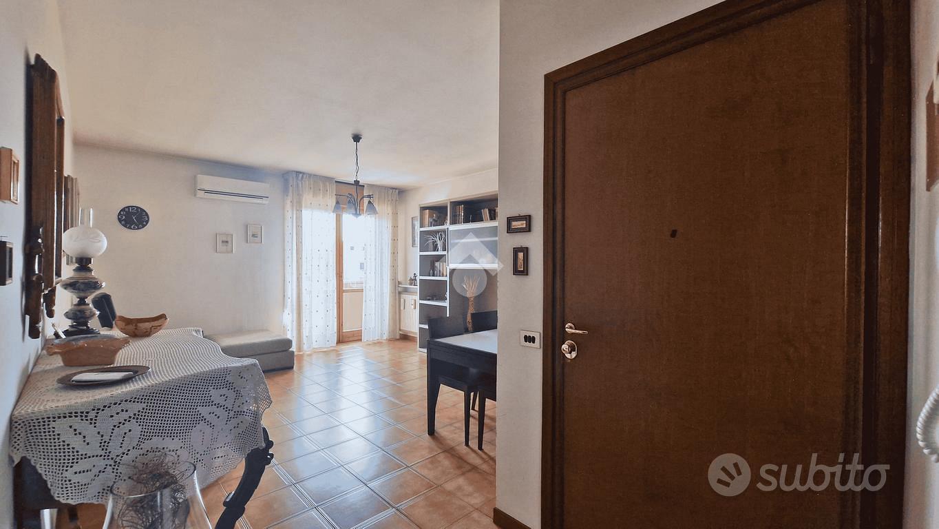 Apartment in Gallarate, Villaggio Sant'Andrea - Vista 4