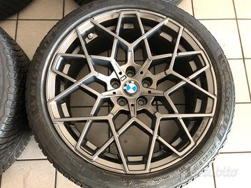 Cerchi in lega 19 per bmw serie 5 G30 con termiche