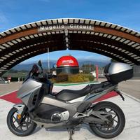 Honda Integra Sport 750