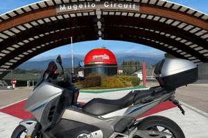 Honda Integra Sport 750