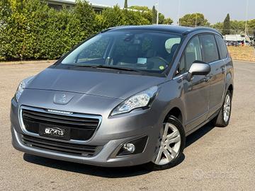 Peugeot 5008 BlueHDi 120 EAT6 S&S Allure