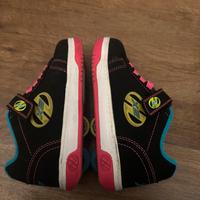 Scarpe con rotelle a strappo per bambini