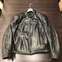 Giubbotto in pelle moto