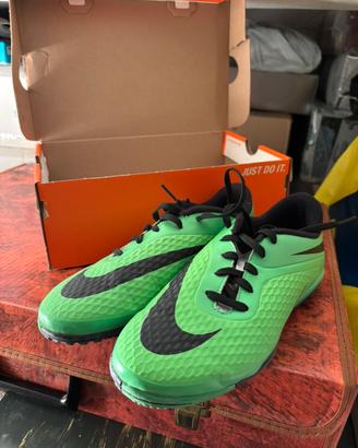 Scarpa Nike da calcetto Hypervenom verde nero