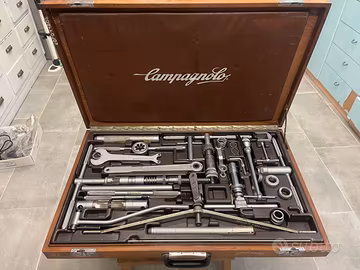 Cassetta utensili campagnolo