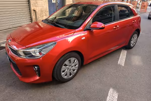 Kia Rio 1200 GPL casa madre neopatentati years2018