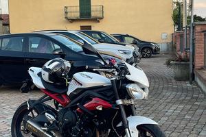 Triumph street triple 675r