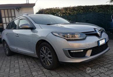 RENAULT MEGANE SPORTOUR 1.5 DCI LIMITED E6B
