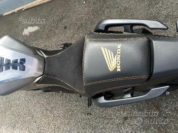 Rivestimento sella cover seat HONDA HORNET