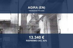 Immobile in asta di 192 m² con più di 5 locali a A