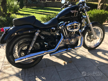 Harley Davidson sportster 883