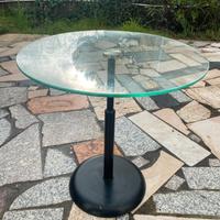 Tavolino da fumo o comodino