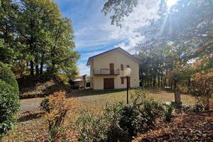 Villa con ampio parco alberato