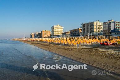 BELLARIA-IGEA MARINA (RN) - LOTTO EDIFICABILE 300