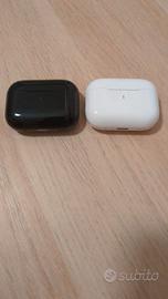 Auricolari wireless bianco e nero