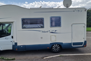 Blu camper 51 Ford transit
