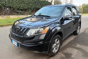 Mahindra XUV500 2.2 16V AWD W6
