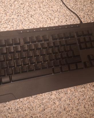Tastiera Trust Gaming GXT 836