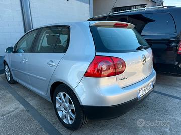 Volkswagen Golf 5 (V) – 2.0 TDI – Anno 2006