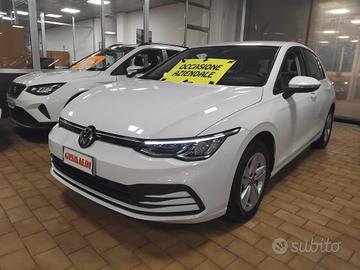 VOLKSWAGEN Golf 1.0 eTSI EVO Life MHEV
