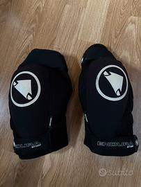 Ginocchiere Endura MT500