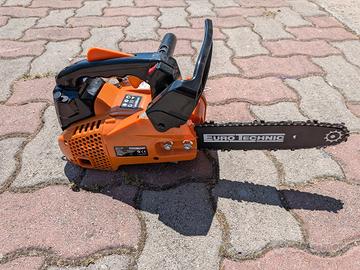 Motosega da potatura compatto 25cc nuova mai usata