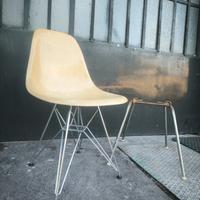 Sedia DSR design Eames Herman Miller ICF 