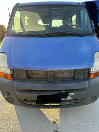 Renault master
