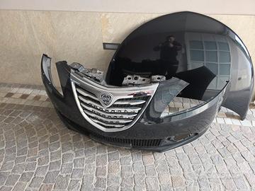 Paraurti anteriore Lancia Ypsilon dal 2012 al 2023