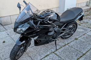 Kawasaki ER 6F - 2009