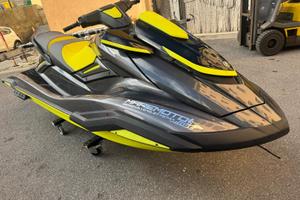 Moto d'acqua Yamaha FX SVHO 2021 42 ore