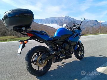 YAMAHA XJ6 DIVERSION 2011
