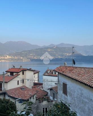 CASA INDIPENDENTE A TAVERNOLA BERGAMASCA