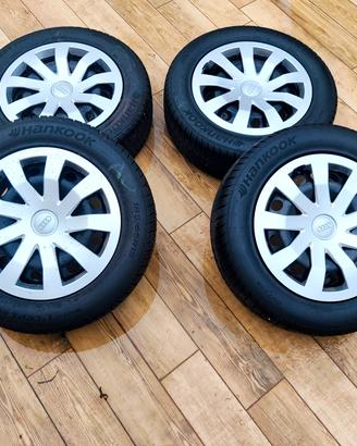 Gomme e cerchi audi A1 VW polo Seat 