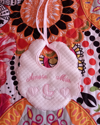 Bavetta neonato nancy baby bianco rosa scritta