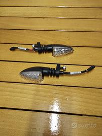 Frecce posteriori originali Aprilia Tuono Rs 660