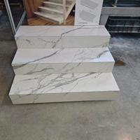 Scale in gres porcellanato 